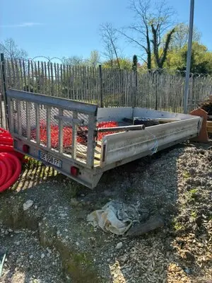 Location de benne Bordeaux, Libourne, Mérignac, Cars Gironde 33 Location de benne Bordeaux, Libourne, Mérignac, Cars Gironde 33